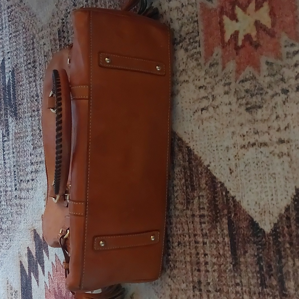 Dooney&Bourke Florentine Leather Domed 🌼 - Picture 15 of 16